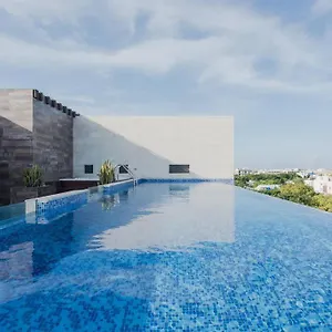 casa-mandarine-playa-del-carmen.quintano-roohotels.com/